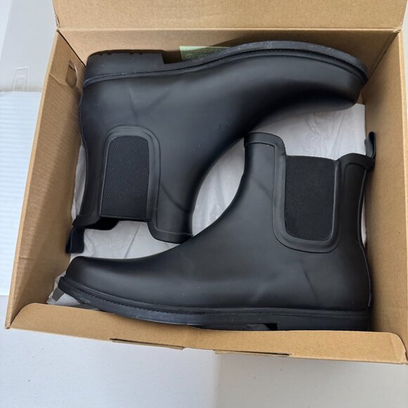 NIB JCrew Mercantile Chelsea Ankle Rain Boots Woman's sz 11 Black Lug Sole - Picture 11 of 13